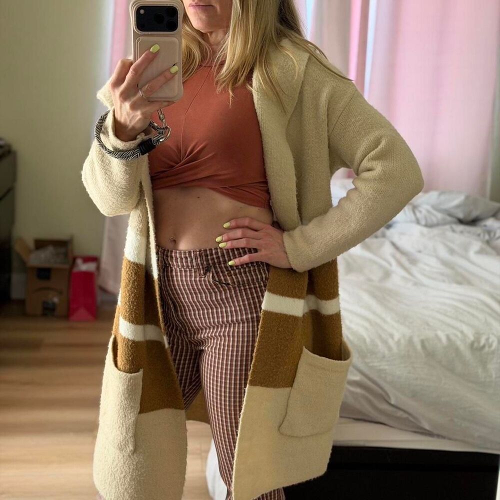 Lulus Women's Tan and Cream Cardigan